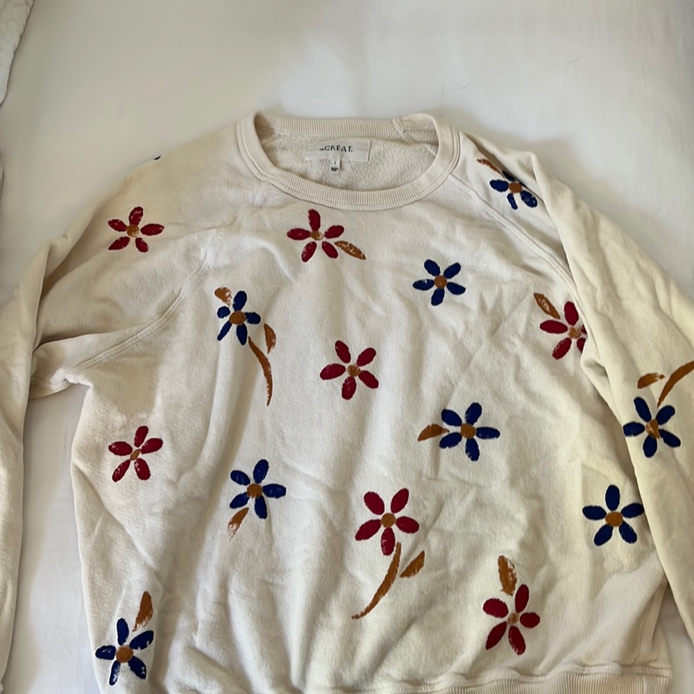 Size 1 The Great floral sweatshirt.